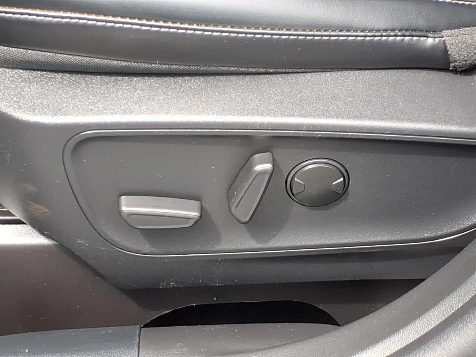 Used 2025 Carbonized Gray Ford Platinum image 17