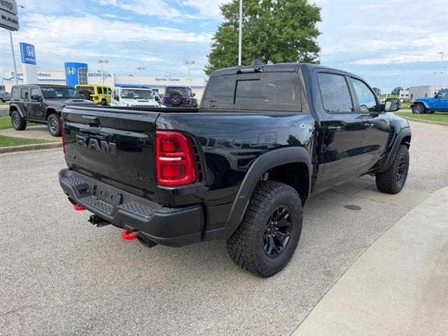 New 2026 Diamond Black Crystal Pearl-Coat Exterior Paint RAM RHO image 4