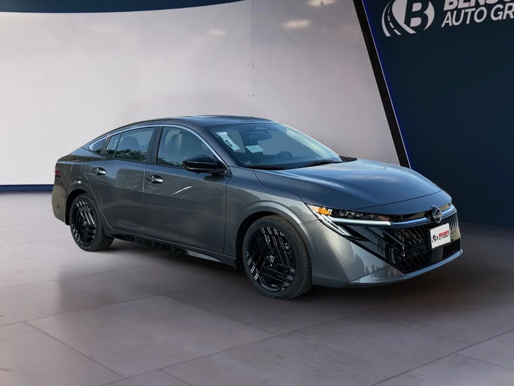 New 2027 Gray Nissan SR image 7