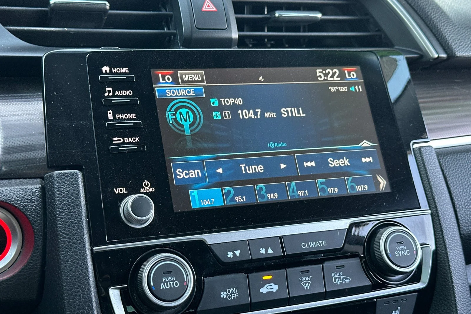 Used 2019 White Honda EX image 17
