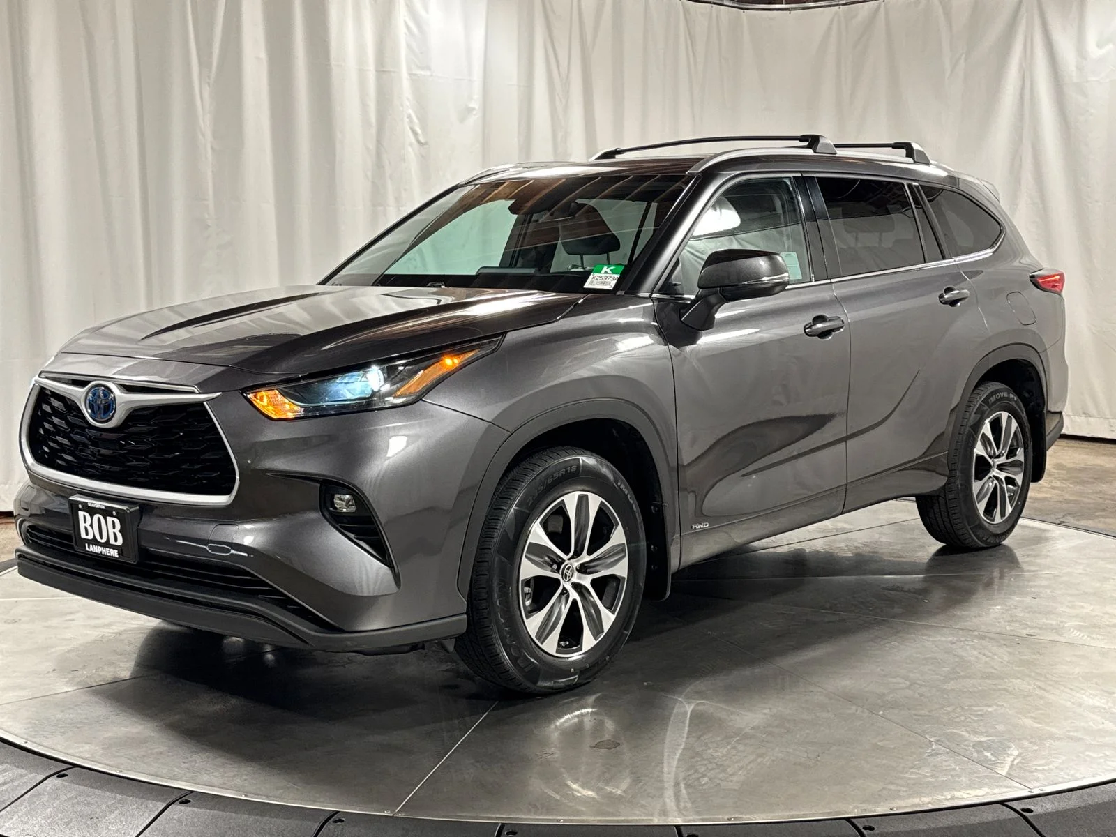 トヨタ08675-0BB27 2022年春阪 Pre-Owned 2022 Toyota Highlander Hybrid XLE SUVs in Beaverton
