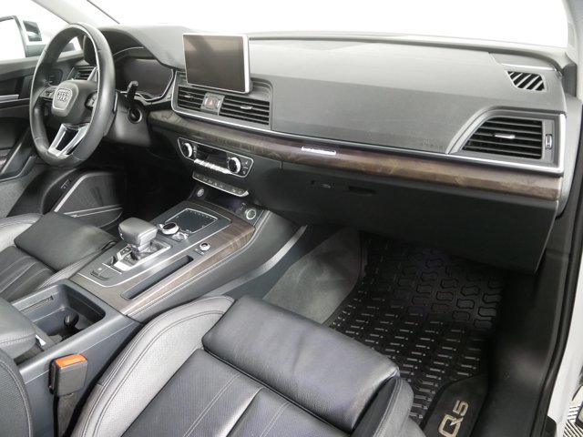 Used 2019 Ibis White Audi Prestige image 17
