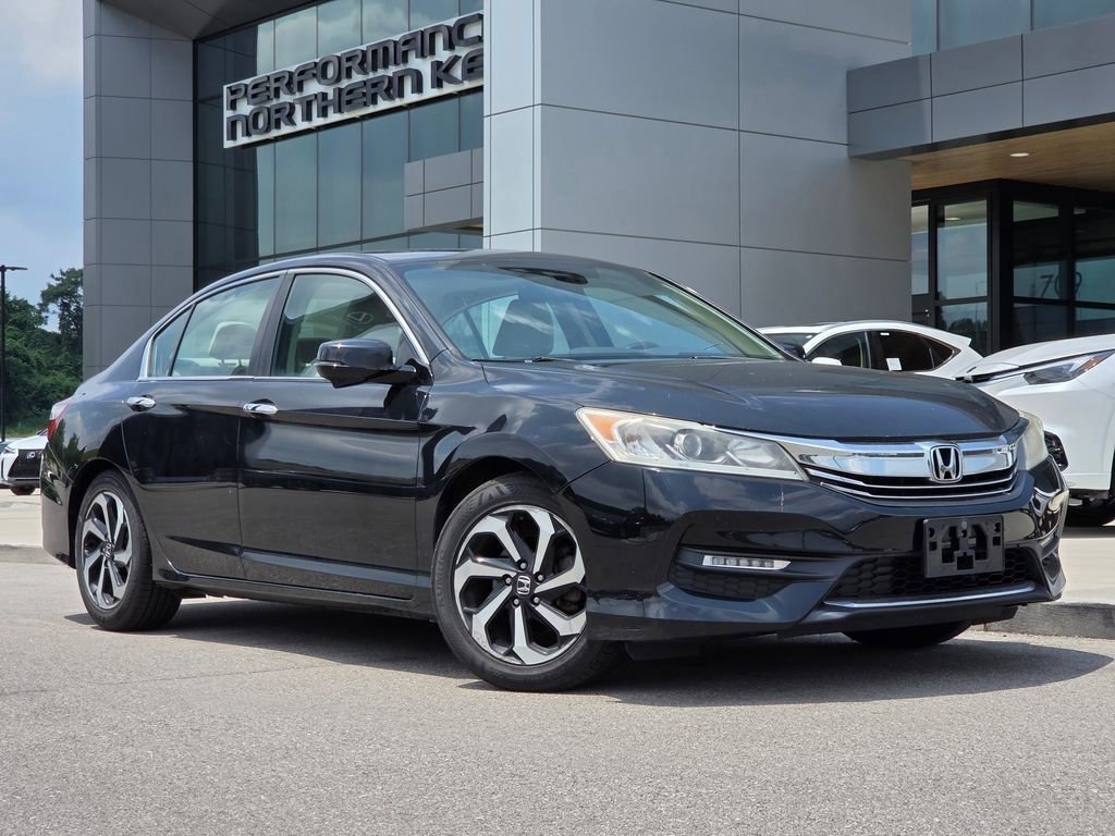 Used 2016 Honda Accord EX with VIN 1HGCR2F70GA108921 for sale in Fort Wright, KY