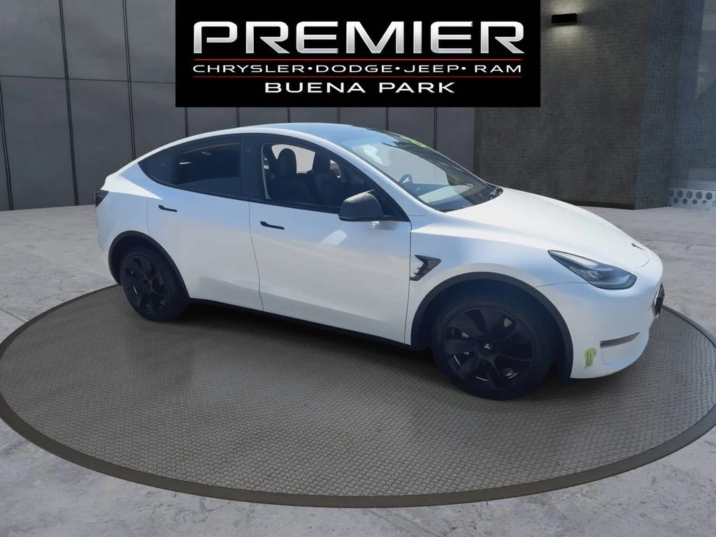 Used 2023 Tesla Model Y Long Range with VIN 7SAYGDEE1PA124204 for sale in Buena Park, CA