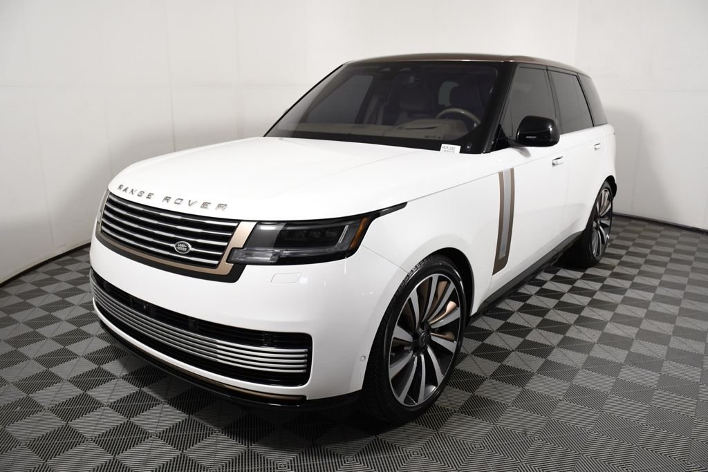 Used 2023 Icy White SV Bespoke Special Effect Gloss Land Rover SV image 1