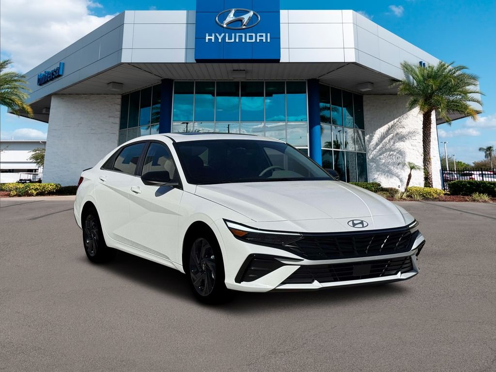 New 2026 White Hyundai SEL Sport Premium image 31