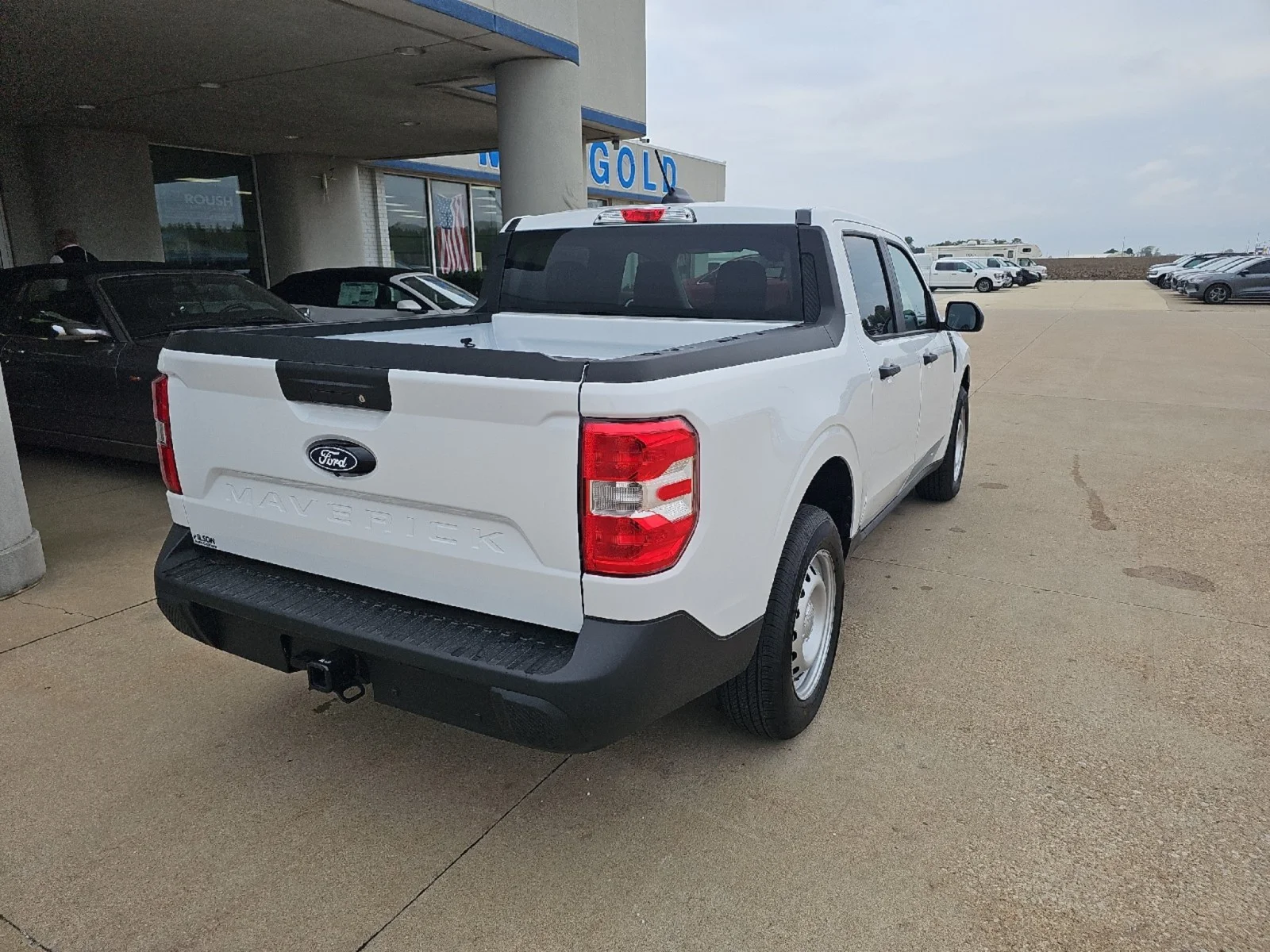 New 2026 Oxford White Ford XL image 9