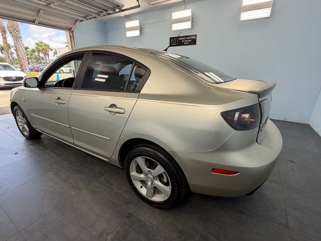 Used 2004 Beige Mazda i Base image 9