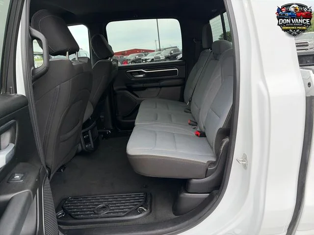 Used 2024 White Ram Big Horn/Lone Star image 24