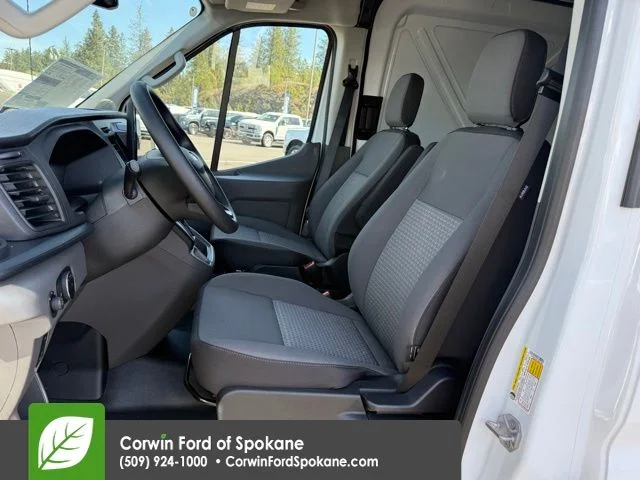 New 2026 Oxford White Ford Base image 2
