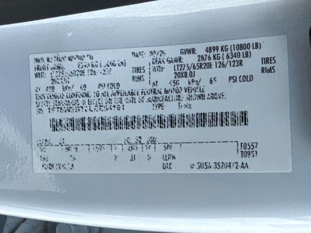 Used 2020 White Ford Lariat image 33