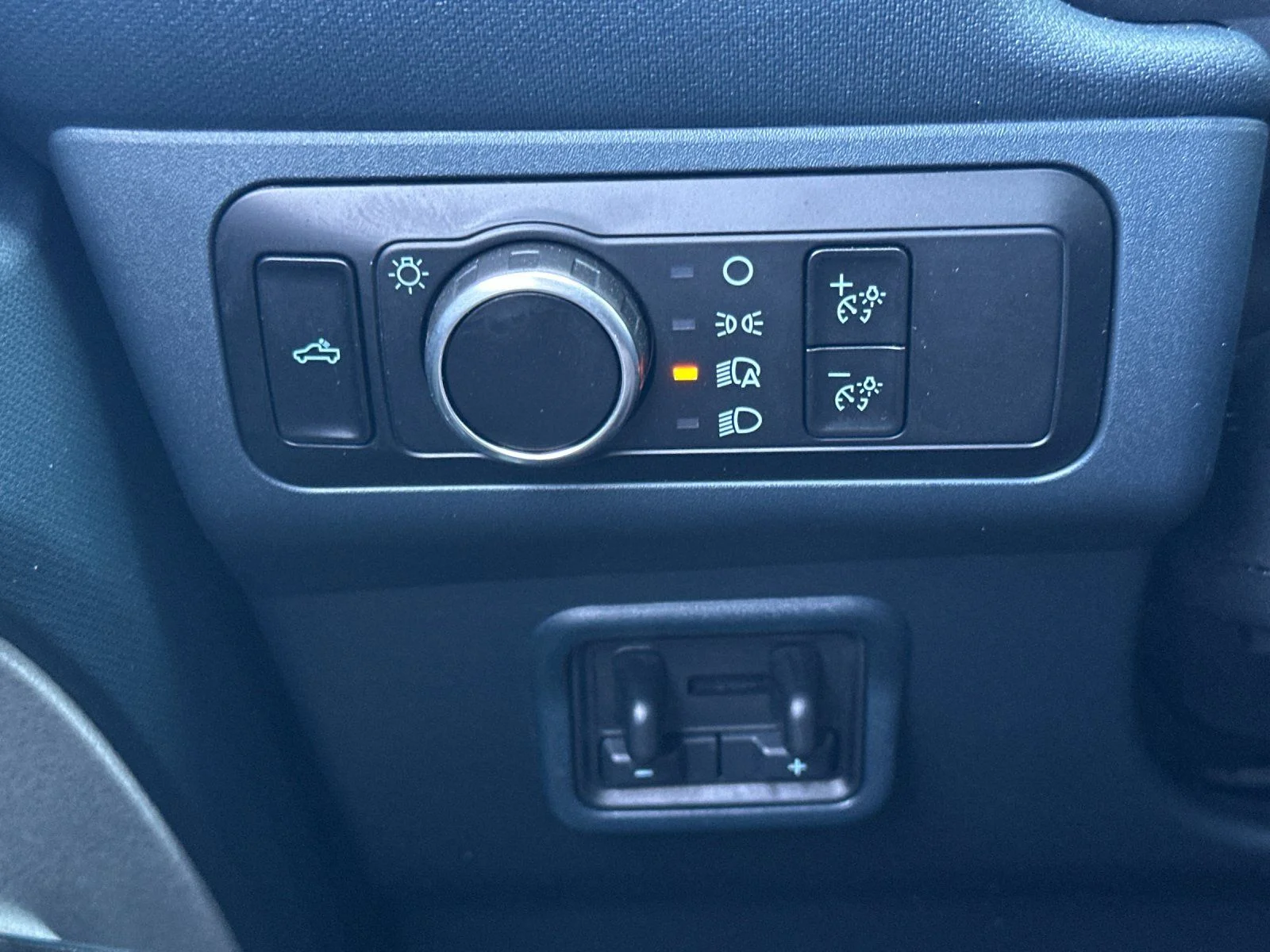 Used 2024 Cactus Ford XLT image 24