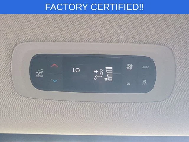 Used 2023 Black Chrysler Touring L image 29
