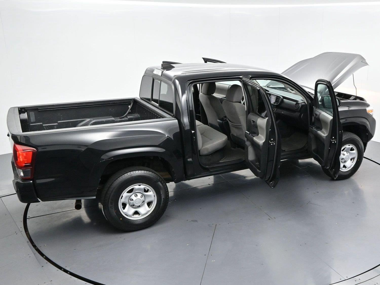 Used 2022 Midnight Black Metallic Toyota SR image 35