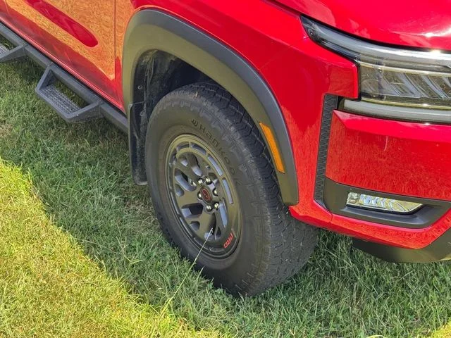 Used 2025 Red Nissan PRO-4X image 11