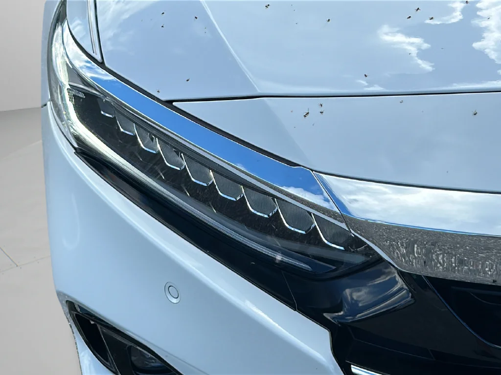 Used 2022 White Honda EX-L image 9