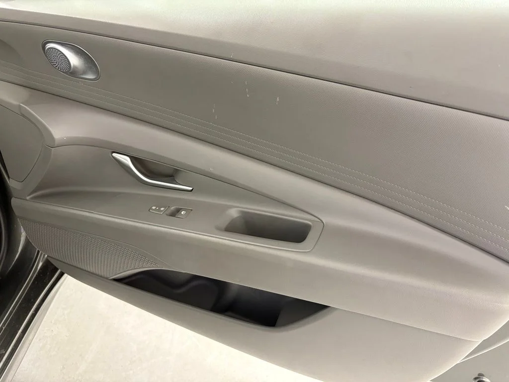 Used 2024 Gray Hyundai SEL image 41