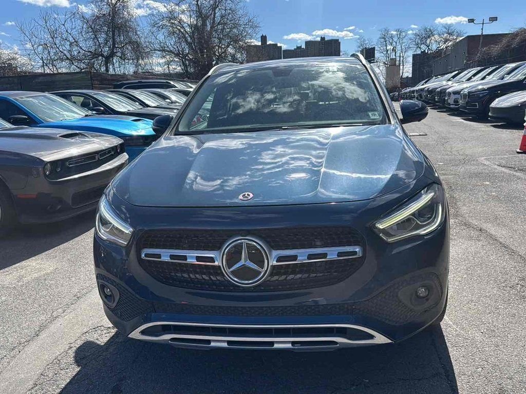 Used 2022 Blue Mercedes-Benz GLA 250 image 8