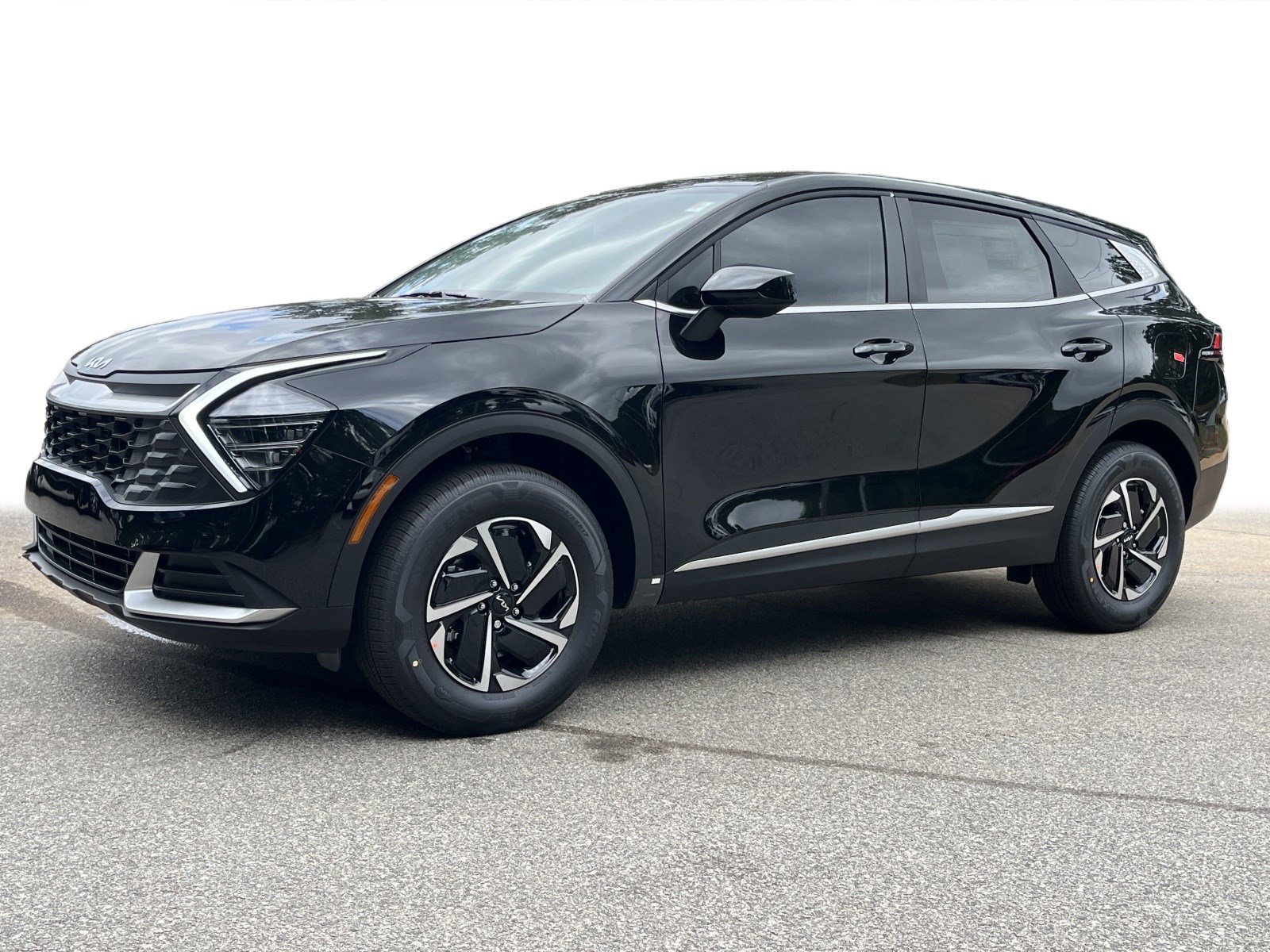 2025 Kia Sportage LX Hybrid - Photo 18