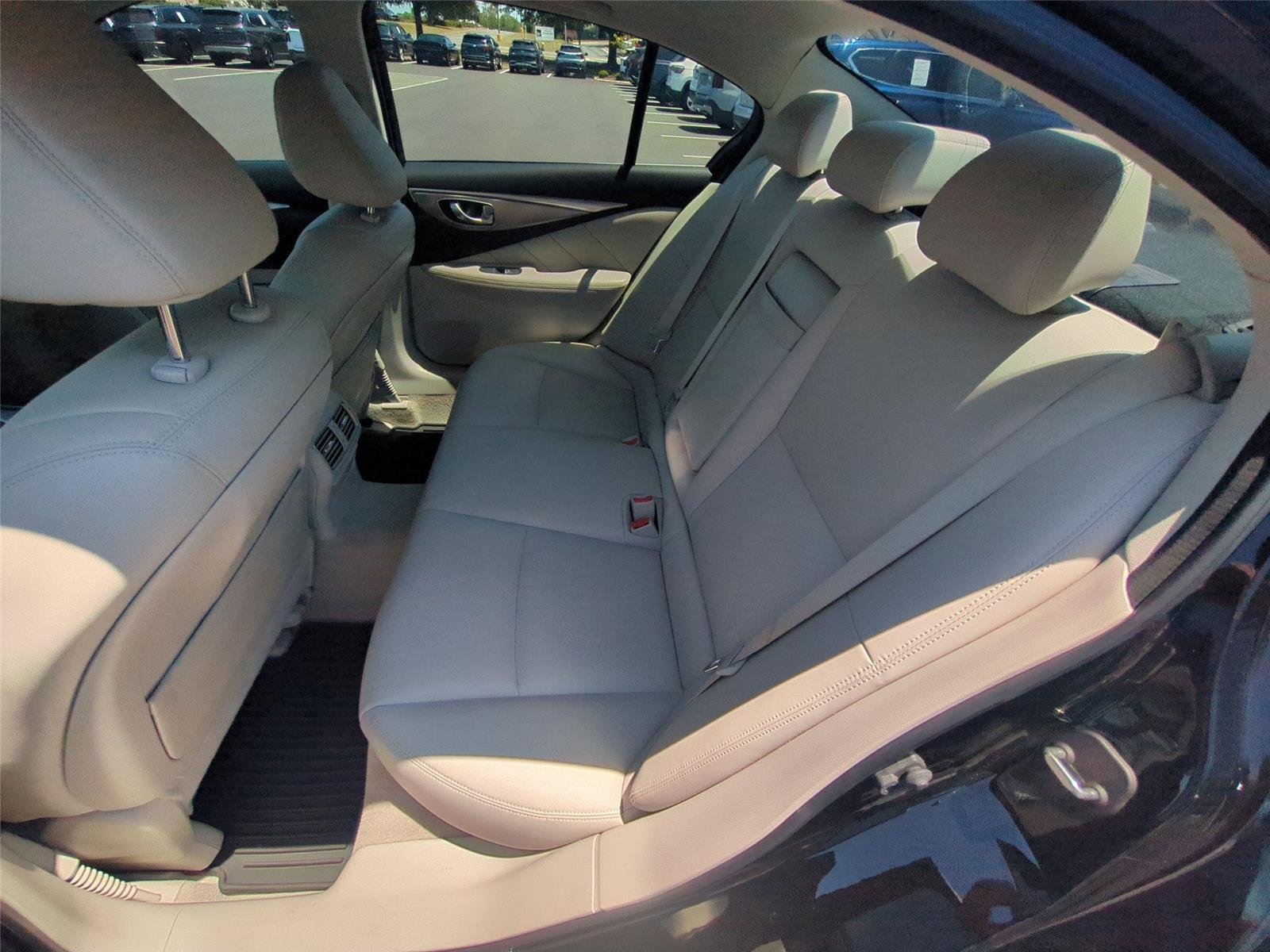 Used 2014 Black Obsidian INFINITI Premium image 45