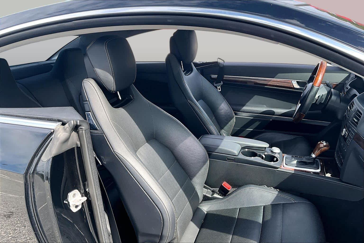 Used 2012 Black Mercedes-Benz E 550 image 9