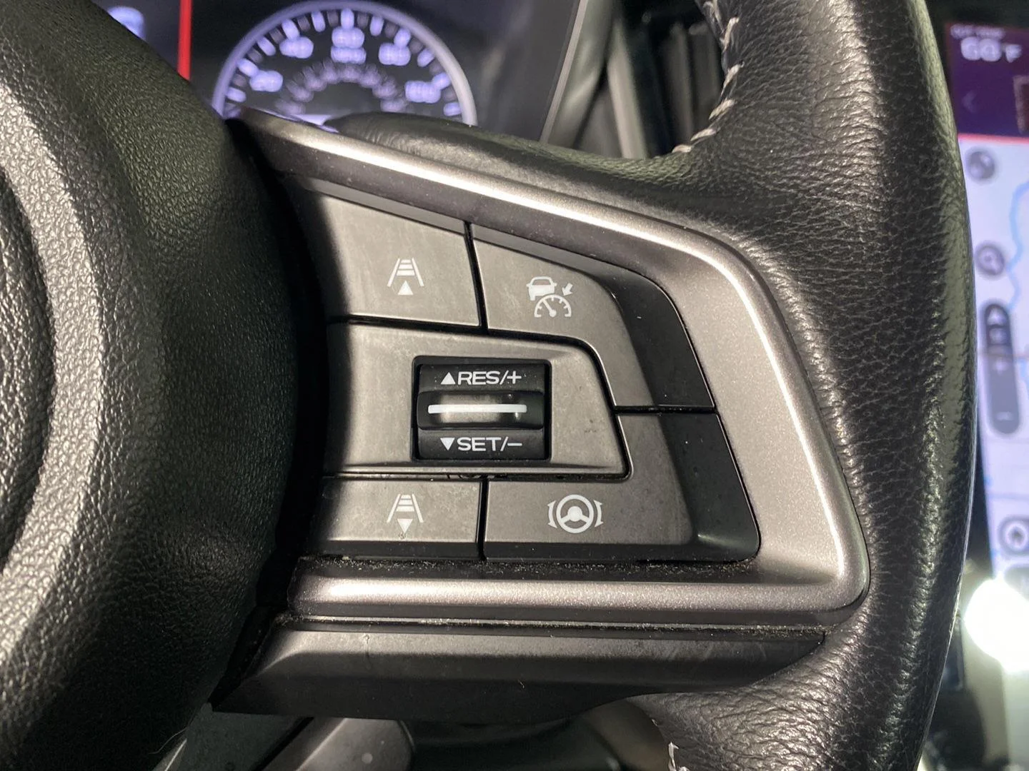 Used 2022 Magnetite Gray Metallic Subaru Limited image 18