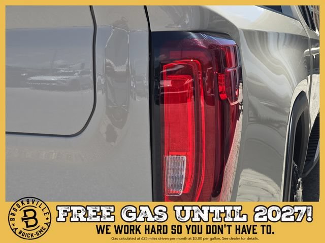 2026 GMC Sierra 1500 AT4X - Photo 8