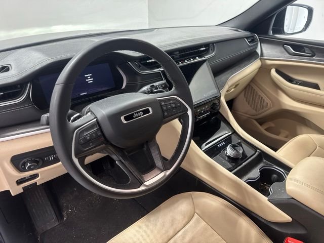 Used 2023 Black Jeep Limited image 13