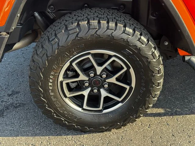 Certified Used 2025 Orange Jeep Rubicon image 12