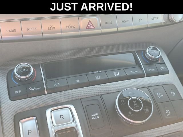 Used 2020 Black Hyundai SEL image 16