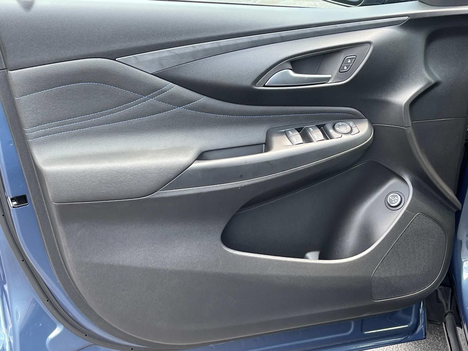 2026 Buick Envista Sport Touring - Photo 19