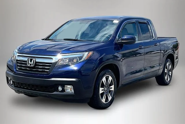 Used 2017  Honda RTL-T image 2