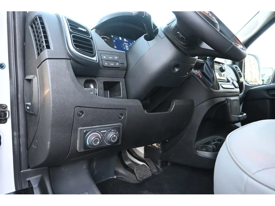 New 2025 WHITE Ram SLT Mobility Handicap Van image 31