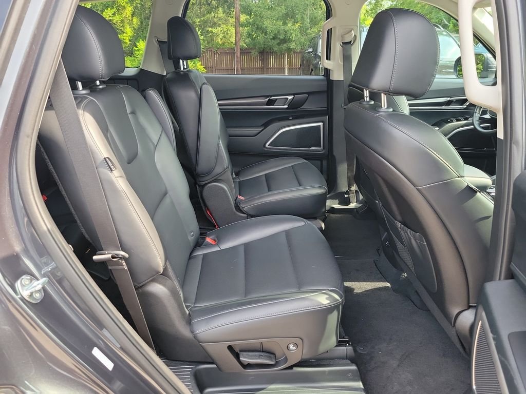 Certified Used 2024 Gray Kia S image 13