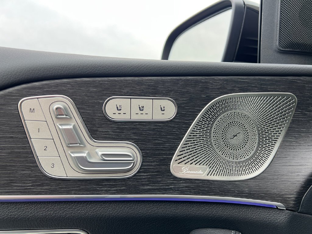 New 2026 Obsidian Black Metallic Mercedes-Benz GLE 450 image 12