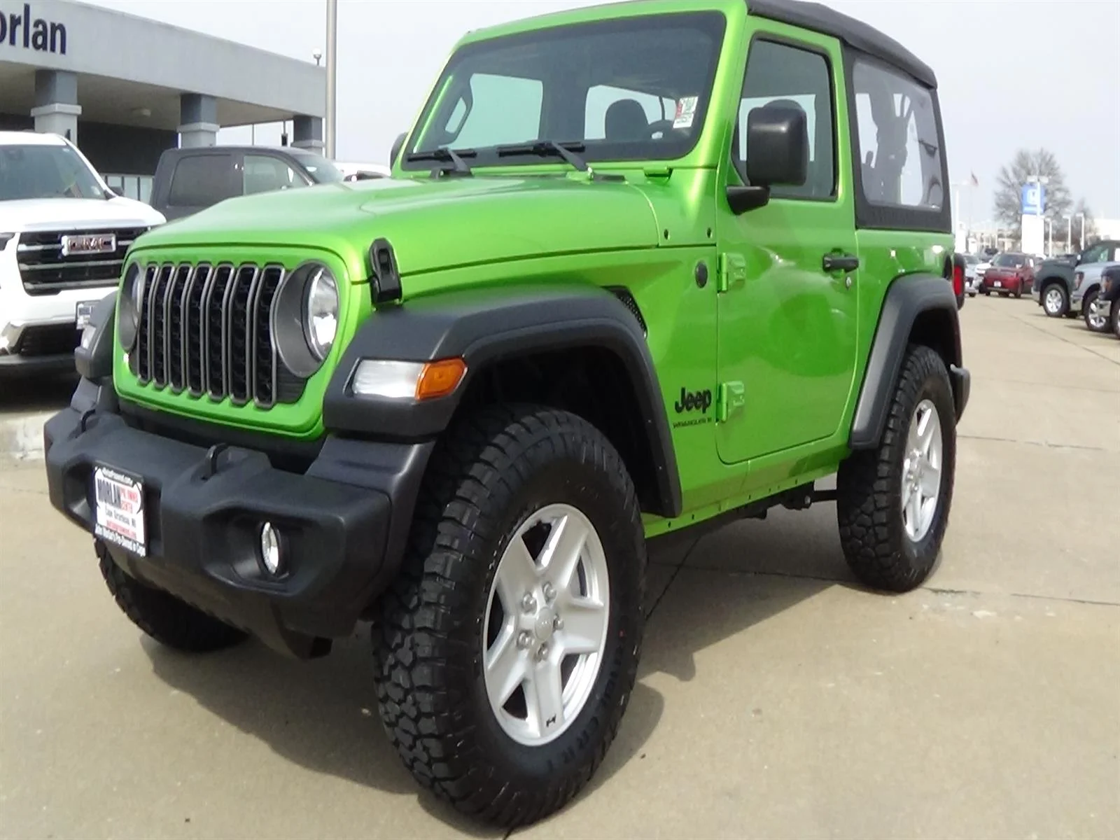 Certified Used 2025 Mojito! Clear Coat (pge) Jeep Sport image 2