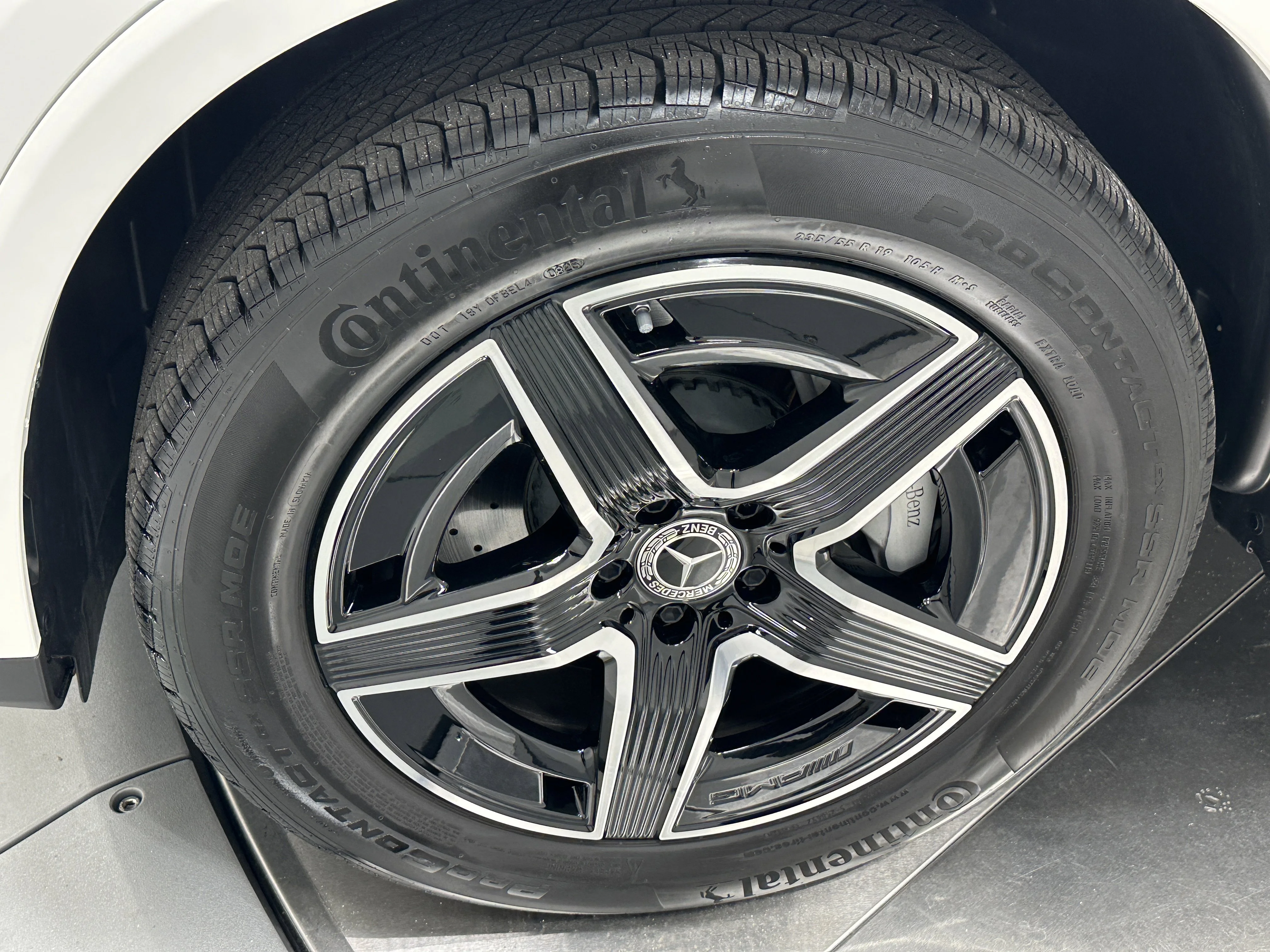 2025 Mercedes-Benz GLC Base - Photo 13