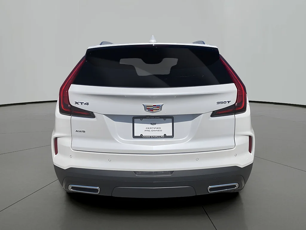 Certified Used 2025 Crystal White Tricoat Cadillac Premium Luxury image 4