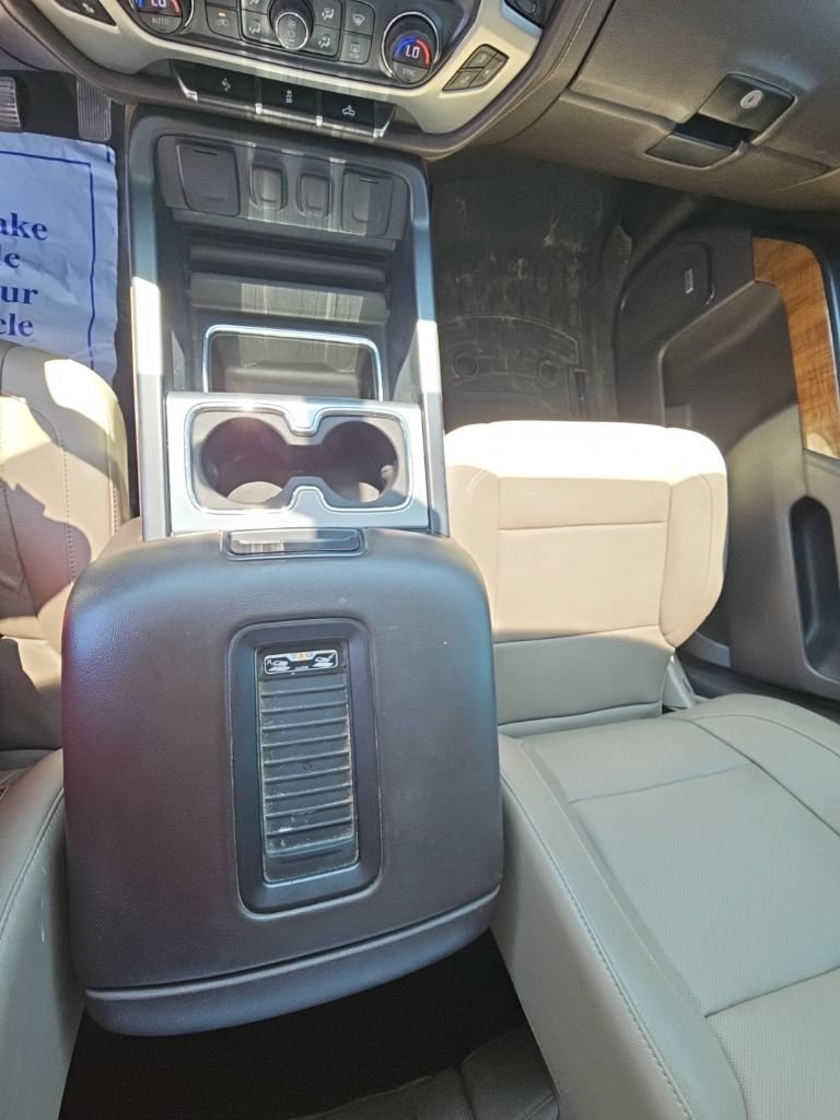 Used 2017 SUMMIT WHITE GMC SLT image 30