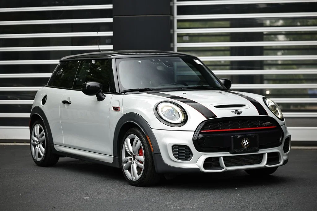 2021 MINI Hardtop John Cooper Works's photo