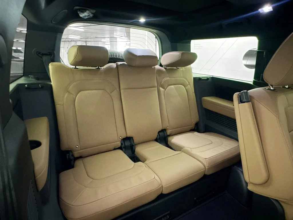 New 2026 Borasco Grey Land Rover X-Dynamic SE image 28