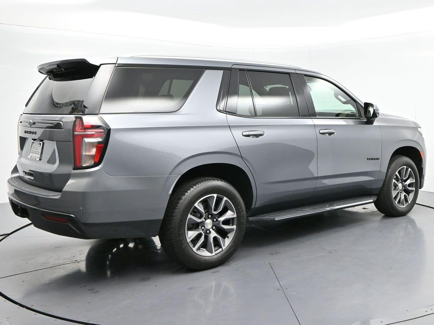 Used 2021 Satin Steel Metallic Chevrolet LT image 7