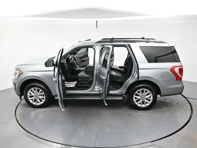 Used 2021 Iconic Silver Metallic Ford XLT image 41