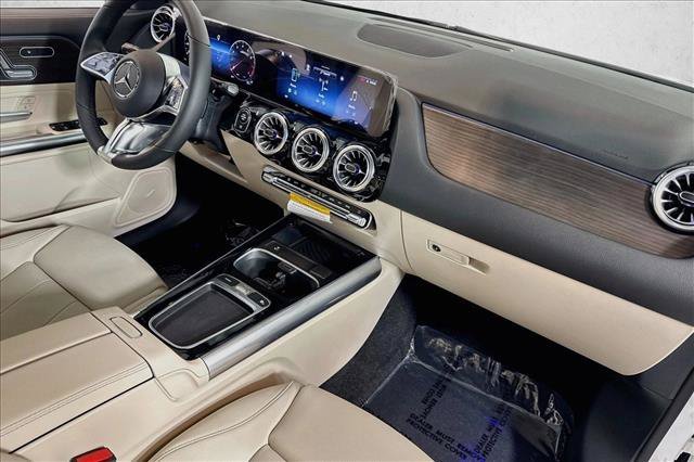 New 2026 Polar White Mercedes-Benz GLA 250 image 57