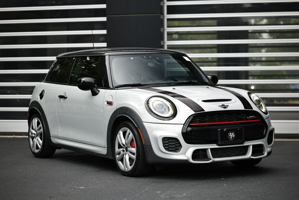 2021 MINI Hardtop John Cooper Works's photo
