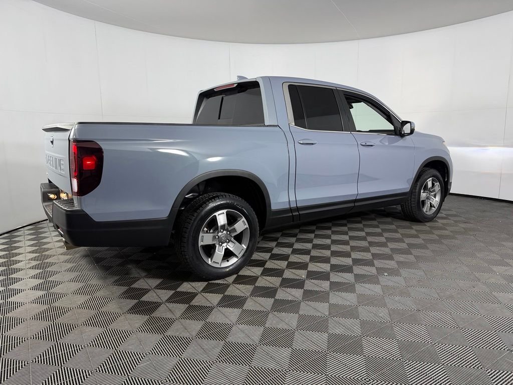 Used 2025 Gray Honda RTL image 6