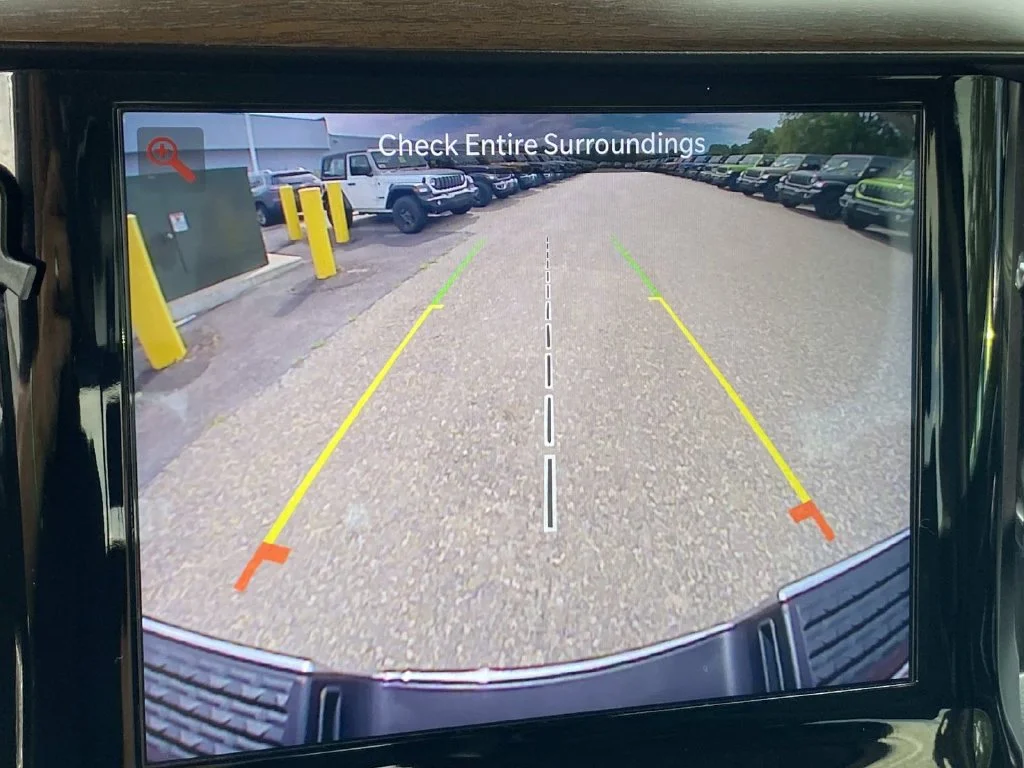 Used 2022 Red Ram Laramie image 17