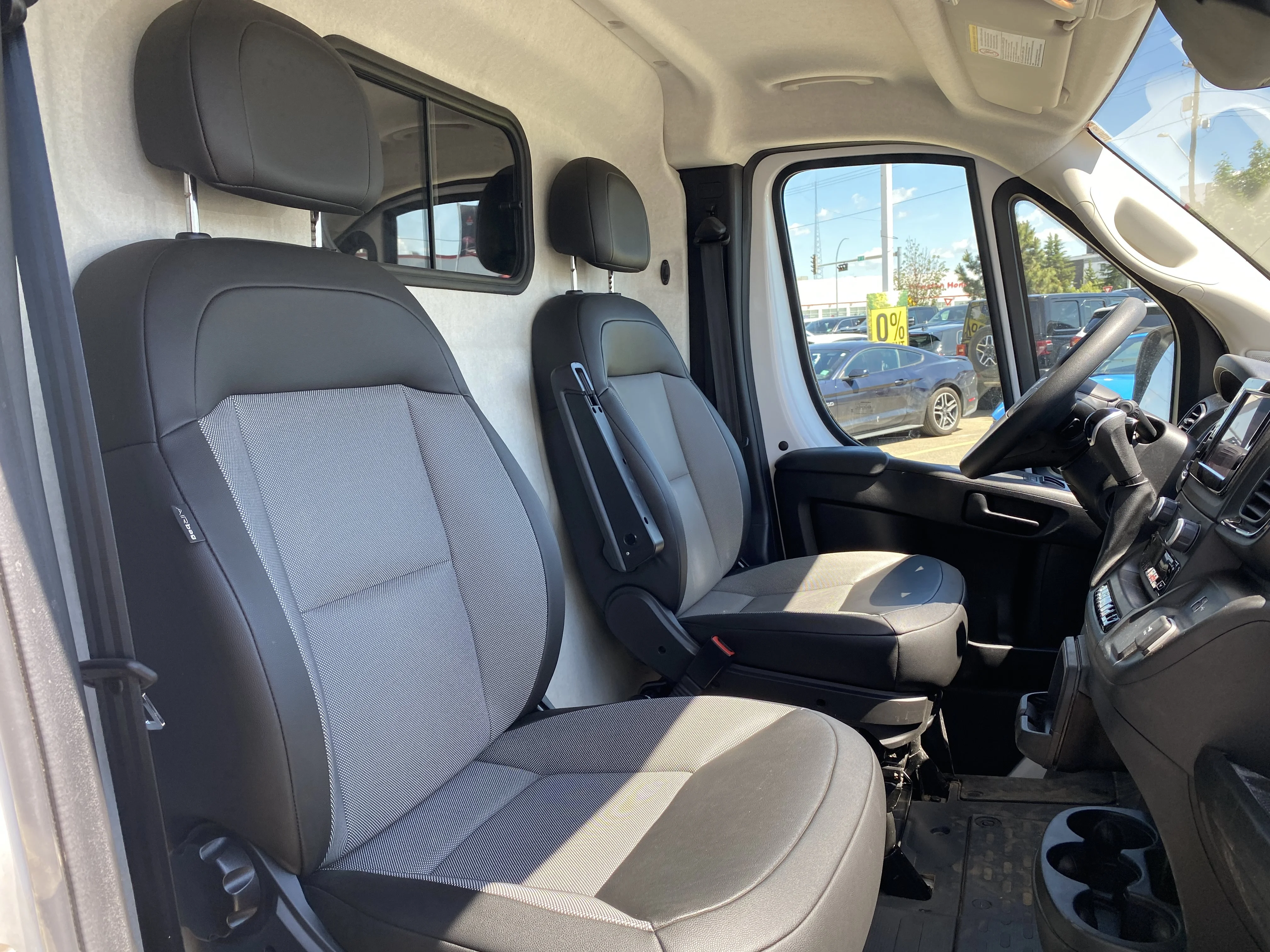Used 2025 White Ram Tradesman 2500 High Roof 136 WB * RADAR CRUISE * APPLE CARPLAY/ANDROID AUTO * image 16