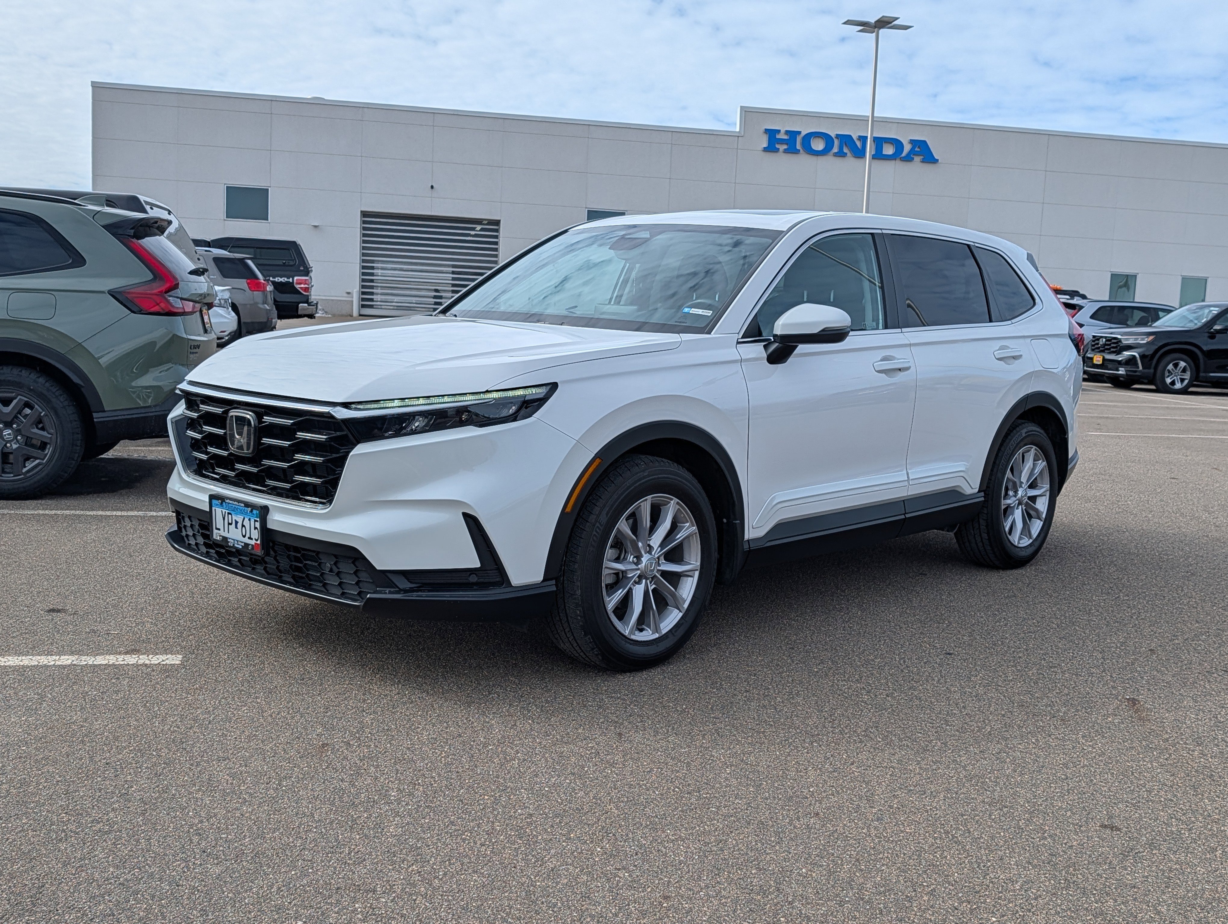 Used 2024 Honda CR-V EX-L with VIN 2HKRS4H70RH460625 for sale in Waite Park, Minnesota