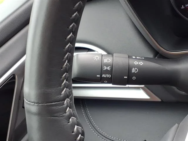 Used 2023 BLACK Subaru Touring XT image 27